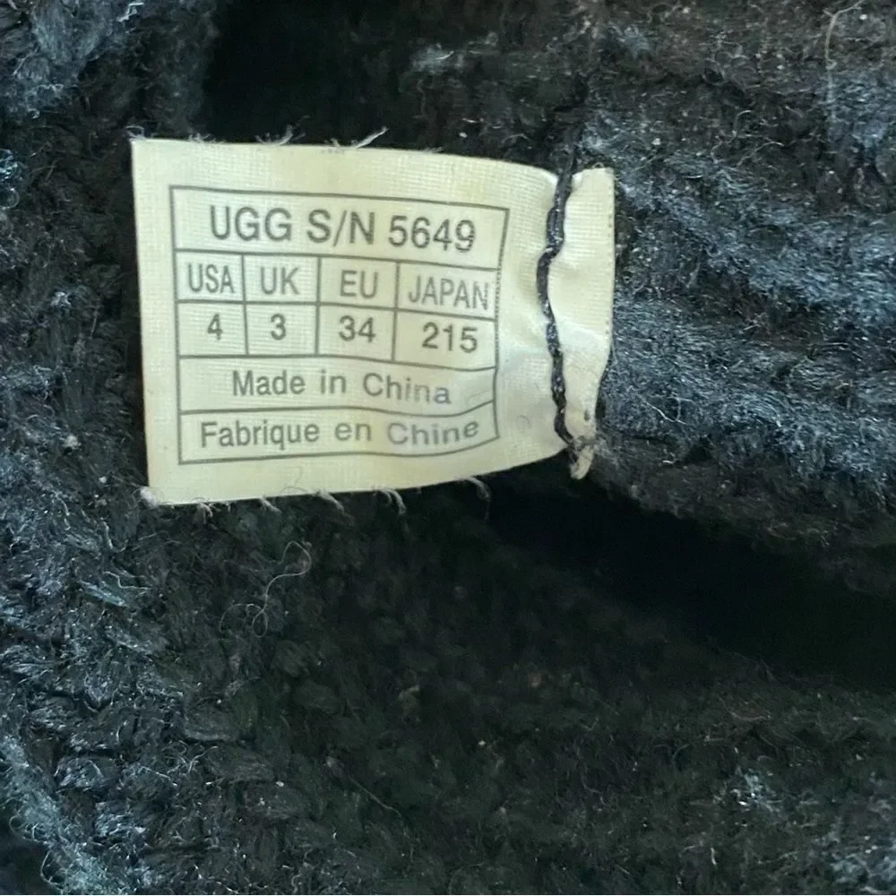 Ugg Classic Cardy Chunky Ribbed Knit & Suede Black Convertible Pull-On Boots